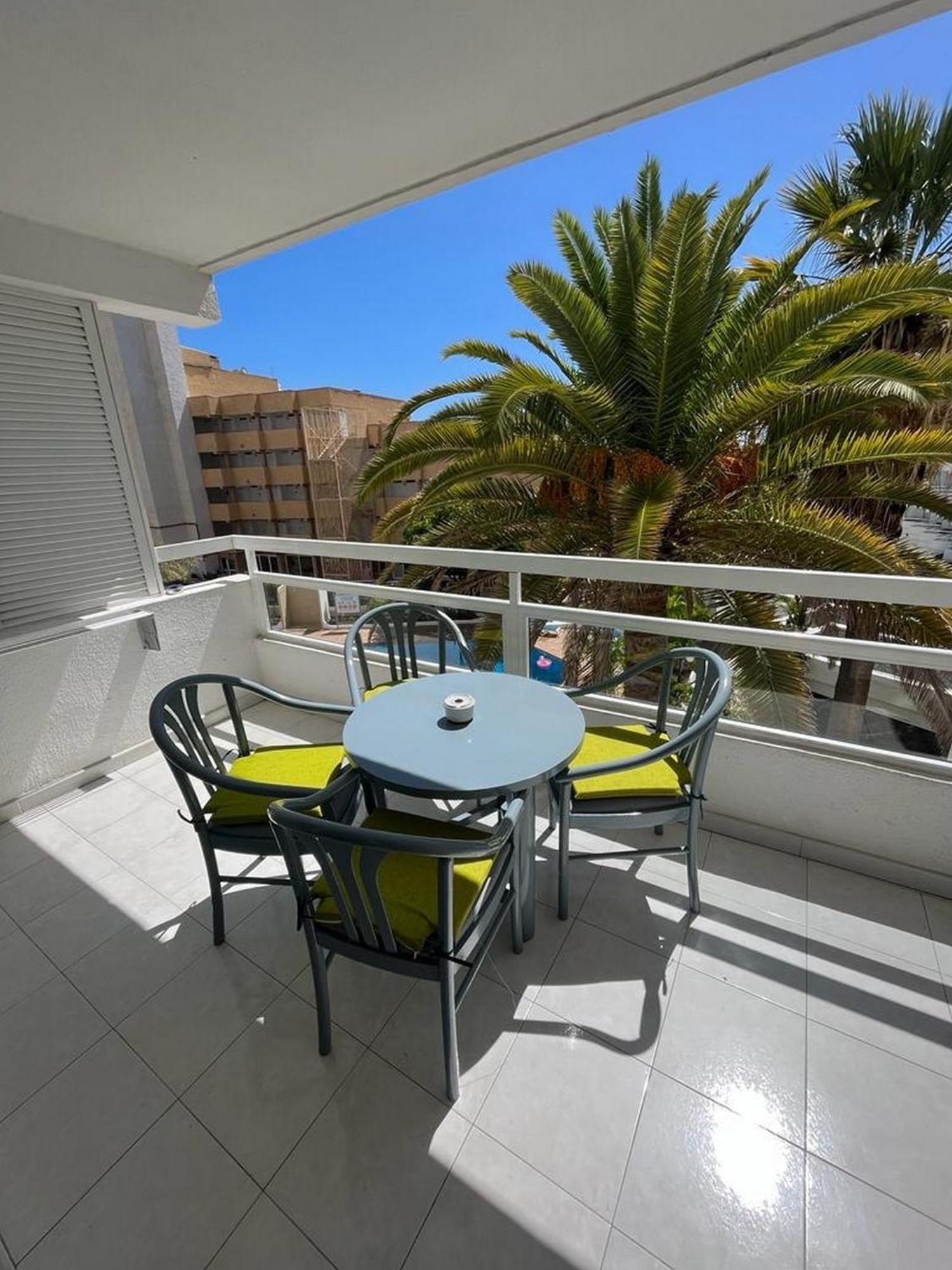Apart Hotel Ponderosa Costa Adeje Dış mekan fotoğraf