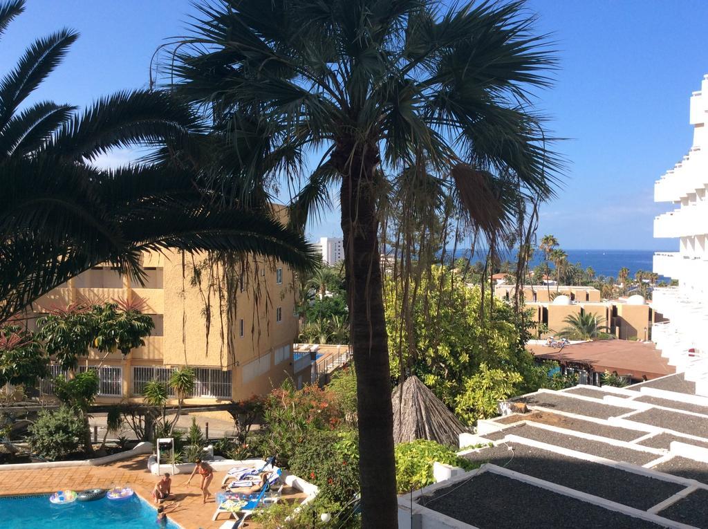 Apart Hotel Ponderosa Costa Adeje Dış mekan fotoğraf